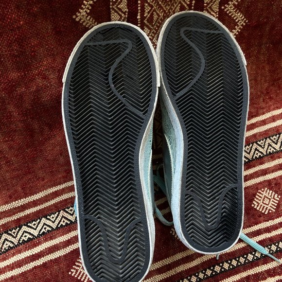 Rare! Disco Nike Blazers women's size 5.5, metallic silver/ minty fresh! - Picture 13 of 16